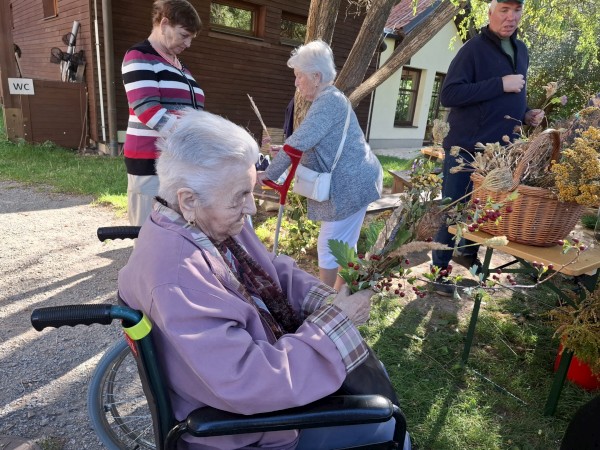 IMG-20250923-WA0002.jpg, 112kB