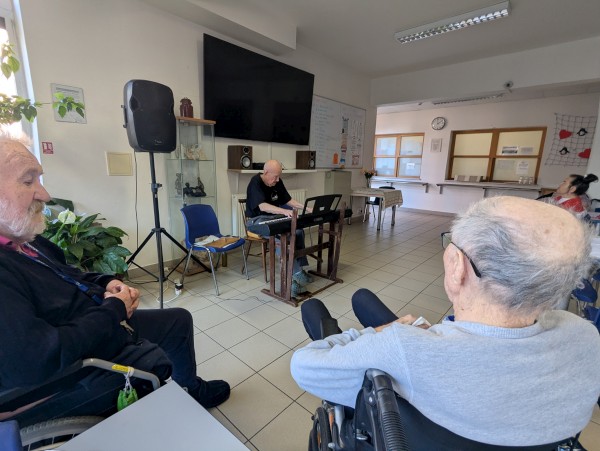 PXL_20260306_125906793.jpg, 69kB