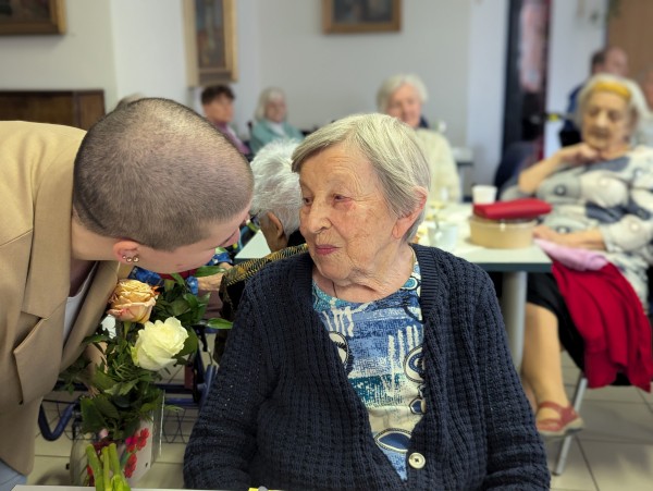 PXL_20260326_132406075.PORTRAIT.jpg, 72kB